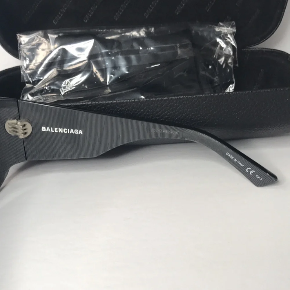New Authentic Balenciaga Black BB0002S Shield Sunglasses